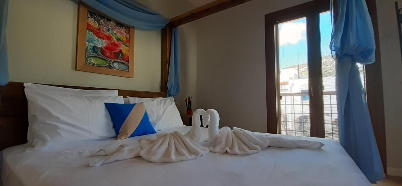 Andros 4 All Seasons Villas & Suites Ormos  Exteriör bild