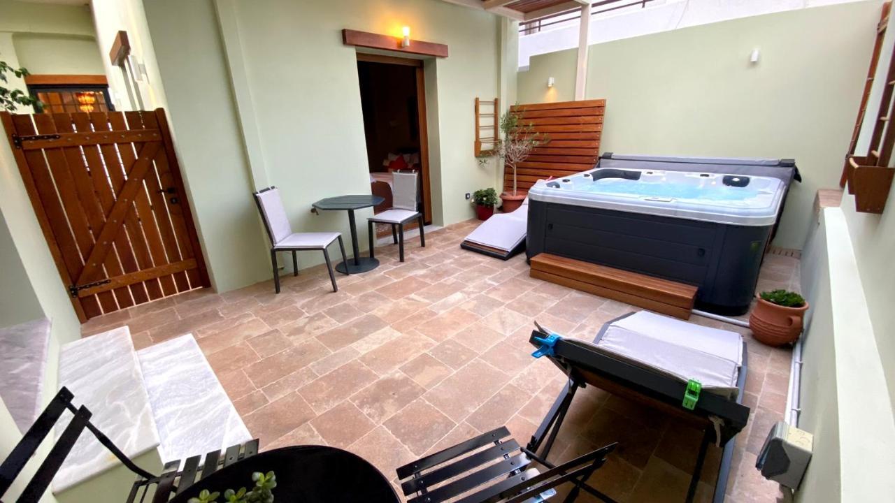 Andros 4 All Seasons Villas & Suites Ormos  Exteriör bild