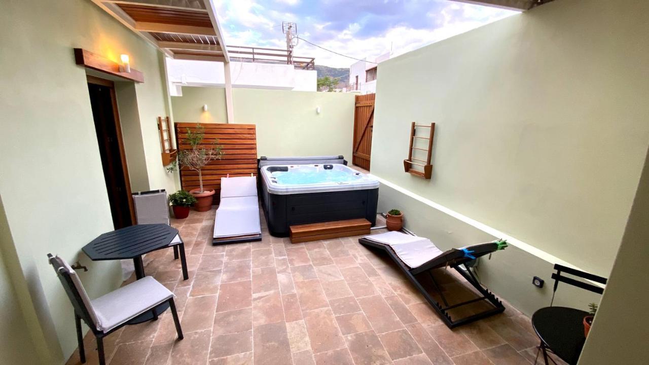 Andros 4 All Seasons Villas & Suites Ormos  Exteriör bild