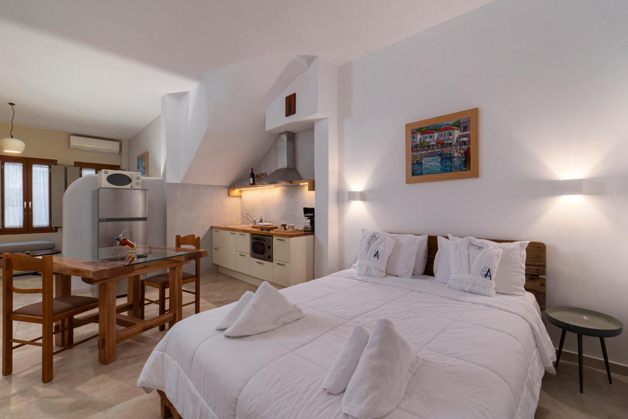 Andros 4 All Seasons Villas & Suites Ormos  Exteriör bild