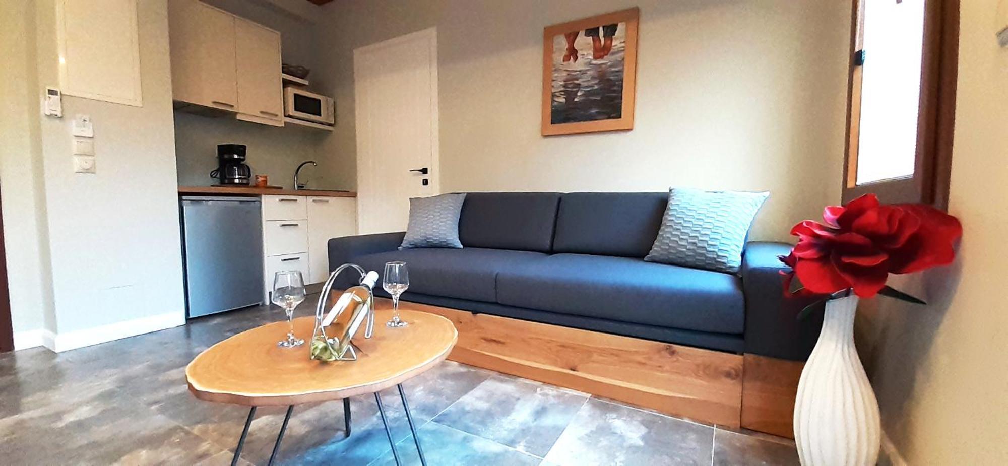 Andros 4 All Seasons Villas & Suites Ormos  Rum bild